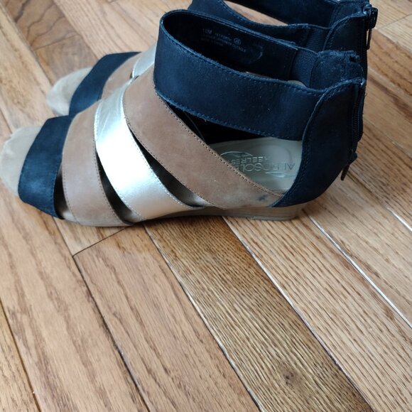 Aerosoles color block Metallic Wedge Sandal - Picture 4 of 6
